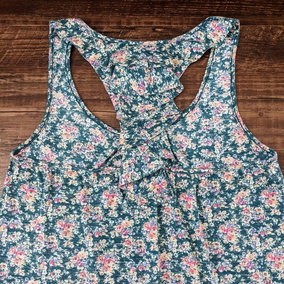 Forever 21 Green Floral Tank Top - Picture 10 of 15